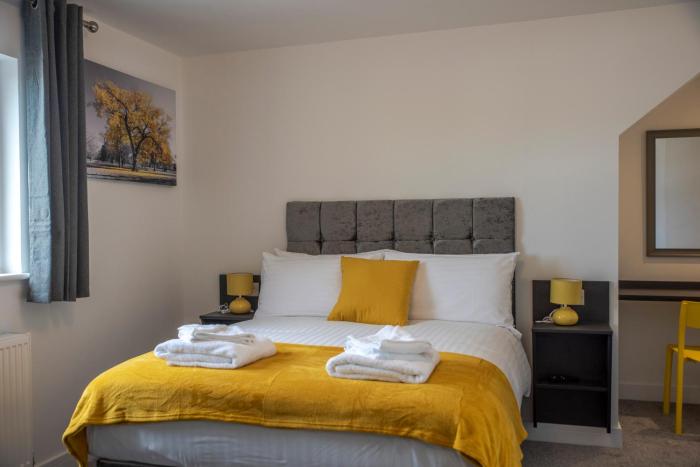 City & Station Stays at Gulland House by Pureserviced