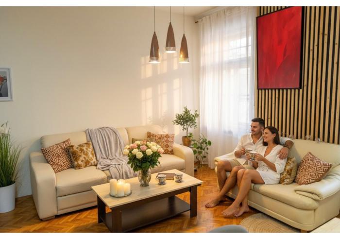 Designer Stay - City Views in the Heart of Town