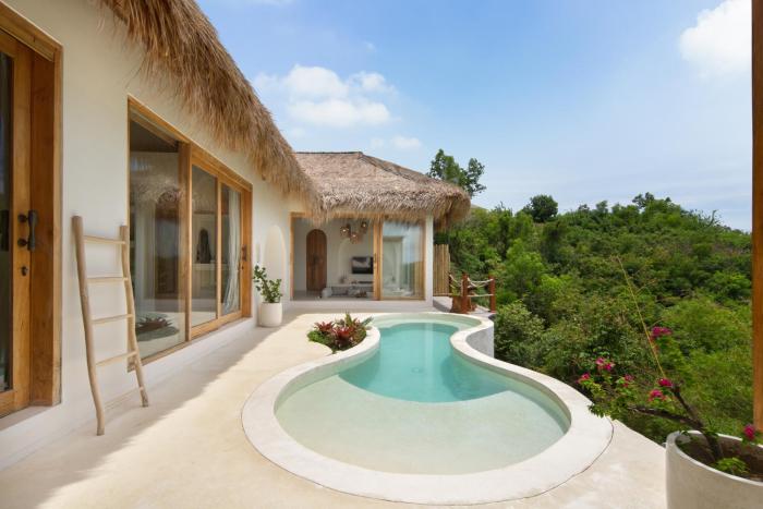 Sea-View Cliff Villa - Private Pool - 5min to Kuta