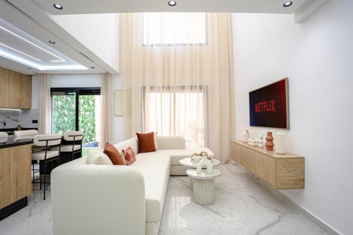 5-Star Duplex - Private Pool