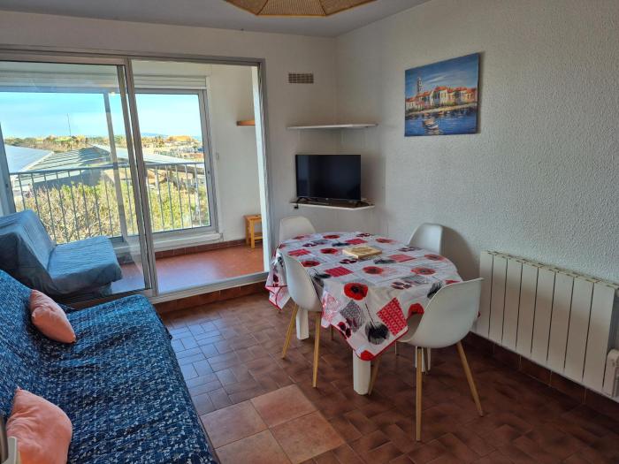 Acropole, Studio 4 personnes au pied de la plage