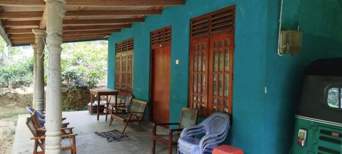 Sinharaja Bare Foot Backpacker Hostel