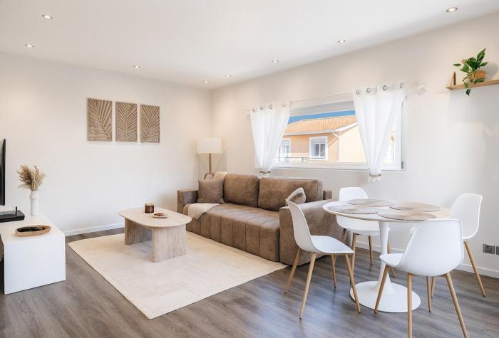 LELEGANT - TERRASSE PARKING WIFI - 5Km AIRPORT