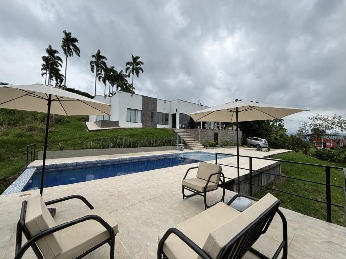 Casa Campestre con Piscina