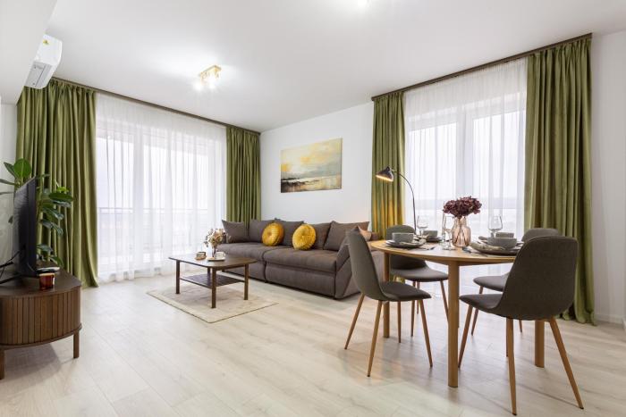 GREEN FOREST ApArt Hotel - DeLuxe Apartment with Balcony, Free Parking, near AMAZONIA