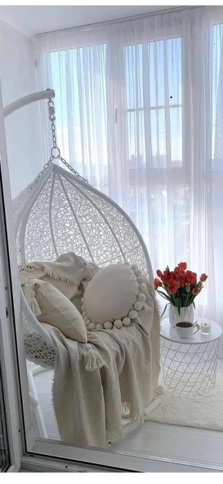 Апартаменти в сучасному ЖК Арена, в районі автовокзалу,поруч обласна лікарня,є парковка та автономне опалення