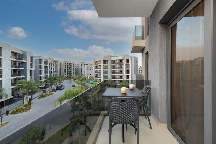 Sun Capital Giza cozy