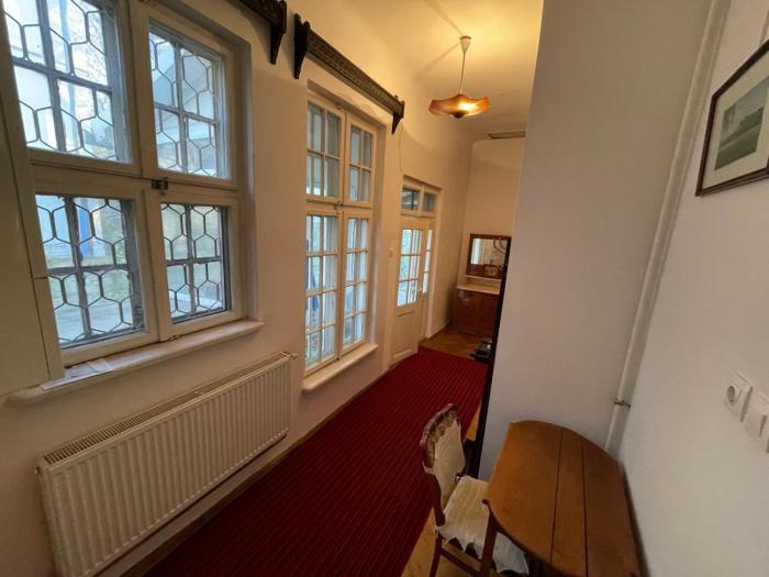 La Lena in Prispa Oltenian Heritage