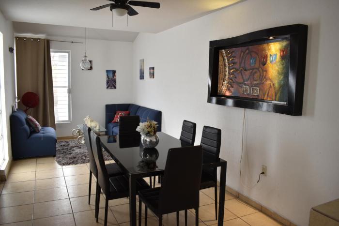 Casa Familiar, Independiente y amplia