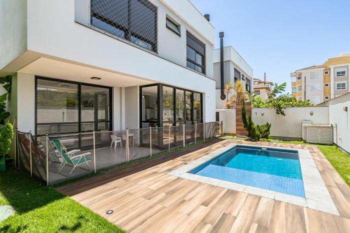 Casa Tavares 200 meters from the beach in Rio Tavares