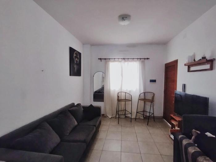 Depto a 10 minutos del Estadio Madre de Ciudades para 2 Pax