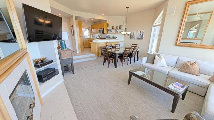 Mt Bachelor Village 328 A