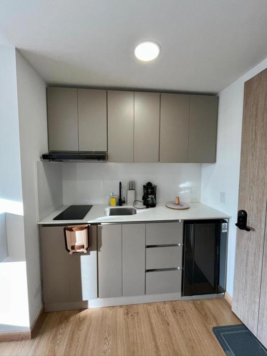 Loft de negocios con Wi-Fi de alta velocidad, zona norte, cerca al parque de la 93