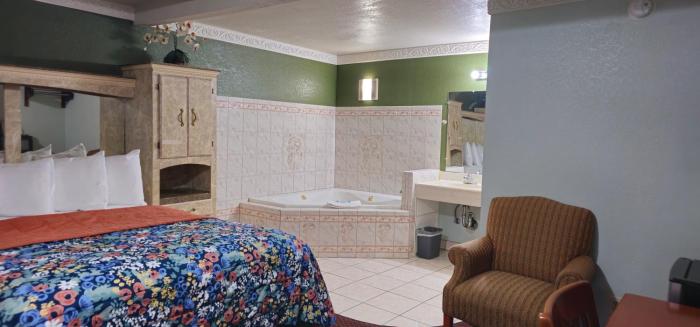 Sycamore Inn Chico University Area