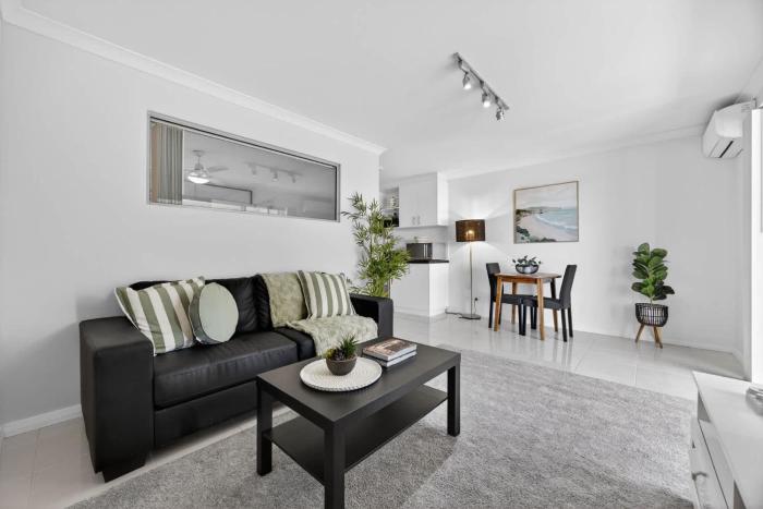 Cozy 1BR Rockingham Retreat Garden View