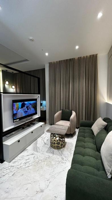 Leela residences Luxury 5 star studio