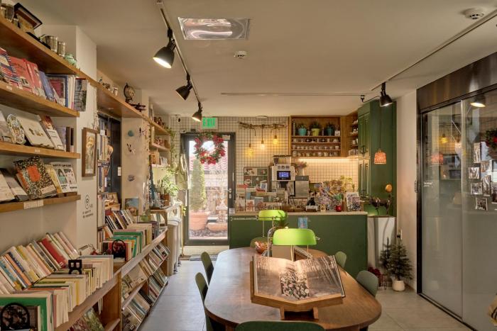 Space in Blackstone