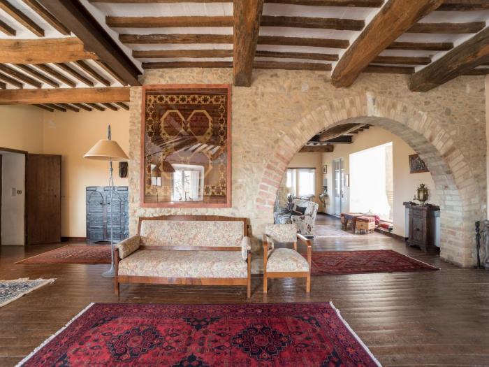 Umbrian Charm with Pool Alfresco Delight