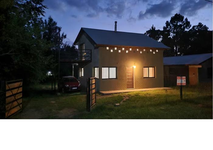 "La Cele" en Potrero de Garay - Barrio a 4 cuadras de Ruta y 2 del Rio San Pedro Casa completa en barrio Villa Ciudad América Potrero de garay, preparada para 7 personas, dos familias pueden ser menos personas