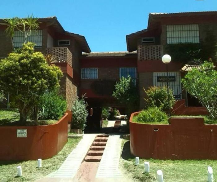 Duplex N 22 prop Directo en Complejo