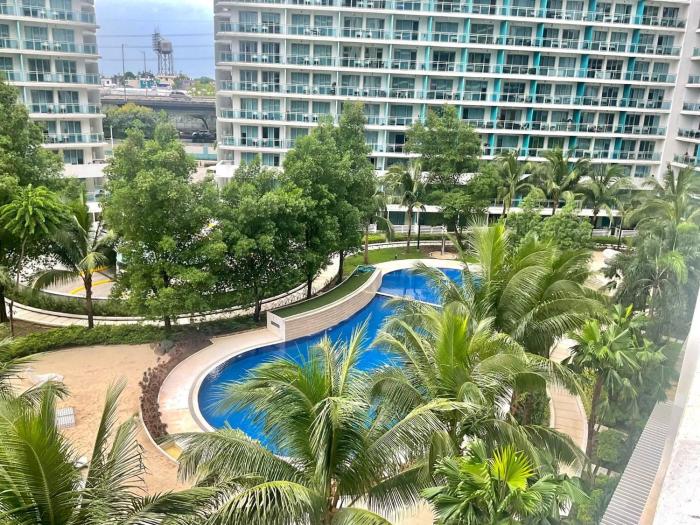 Miami tower azure staycation