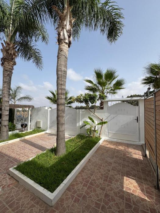 Villa moderne en bord de mer