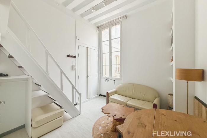 Charming studio in the 4th district of Paris