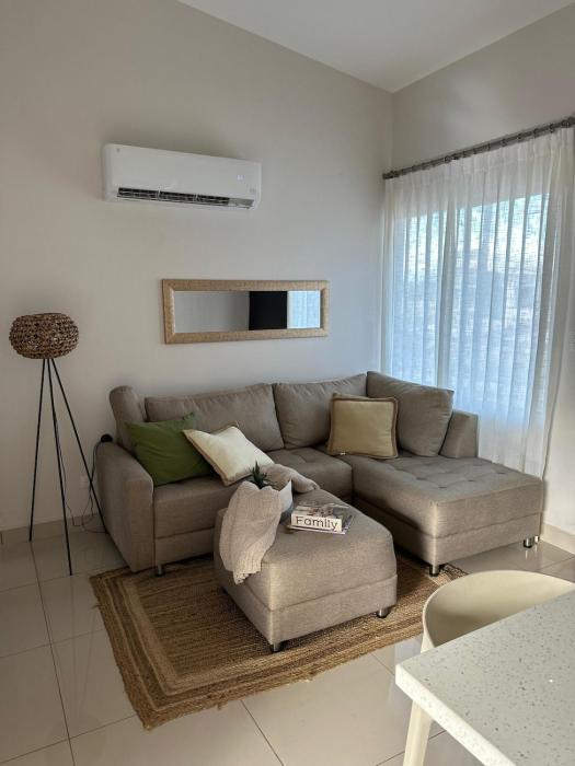 Remote Work Haven 15 Minutes from the Beach