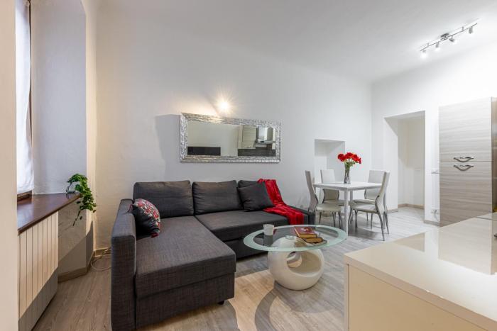 Dergano bilocale luminoso vicino alla metro M3