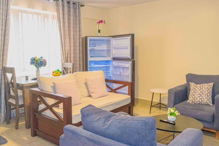 Ebony Pinkie 1bedroom