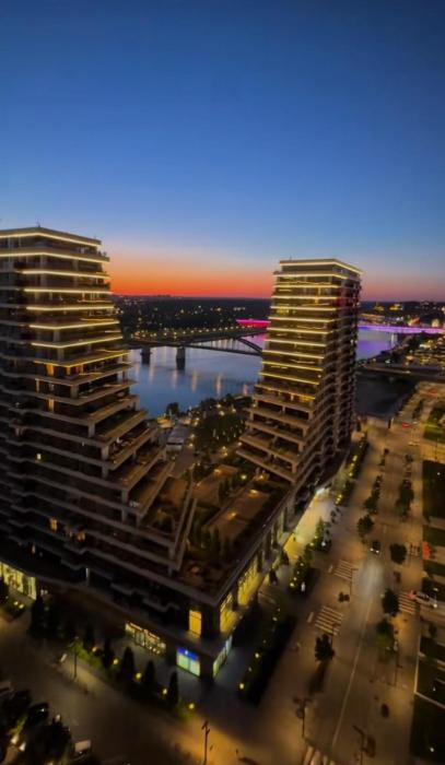 BW Queen Apartman 412-whit free garage parking