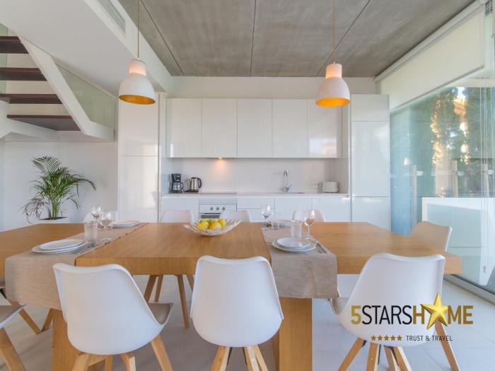 Villa Barcares Suit near Beach