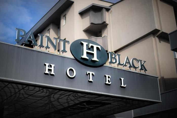 Paint It Black Hotel & Spa