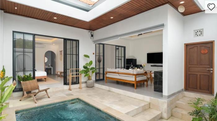 Private Pool Seminyak Central 2BR Villa