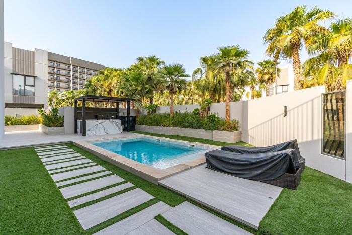 MAG City Private Villa, 3BR with Pool, Garden & BBQ