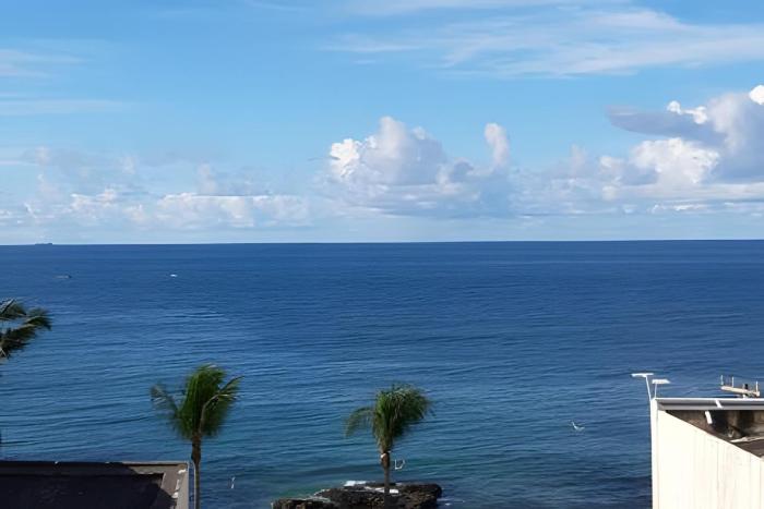 Linda vista-mar, piscina, wifi