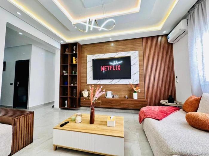 Elegant 3BR Stay 5min to Hay Riad