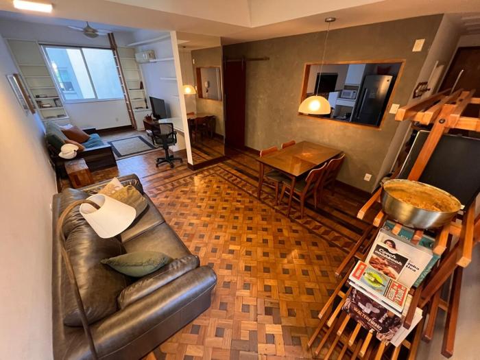 Apto charmoso em frente a lagoa