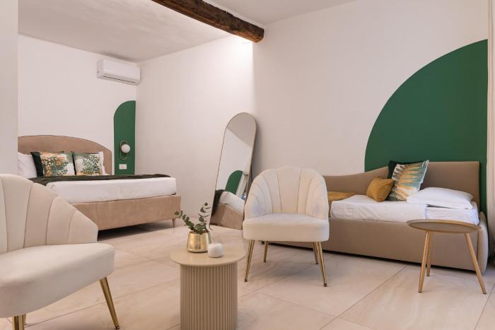 The Heritage Apartment 4 Guests Piazza di Spagna & Trevi