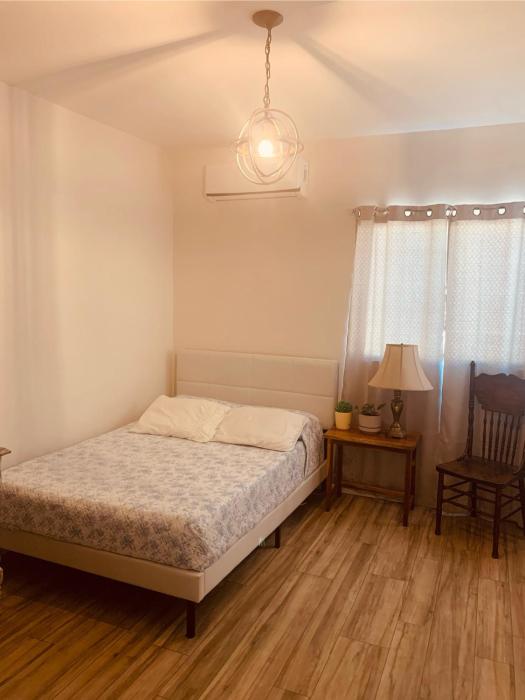 Habitación bonita en casa, en Residencial privado