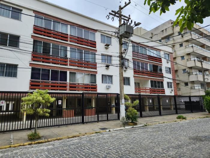 Apartamento de 1 quarto na quadra da praia