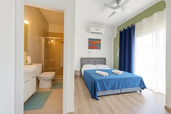 Smart Comfort RoomN8 with Balcony Private Bathroom in best Location Beach 250m
