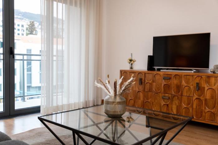 October 5th Collection by Rent-a-key