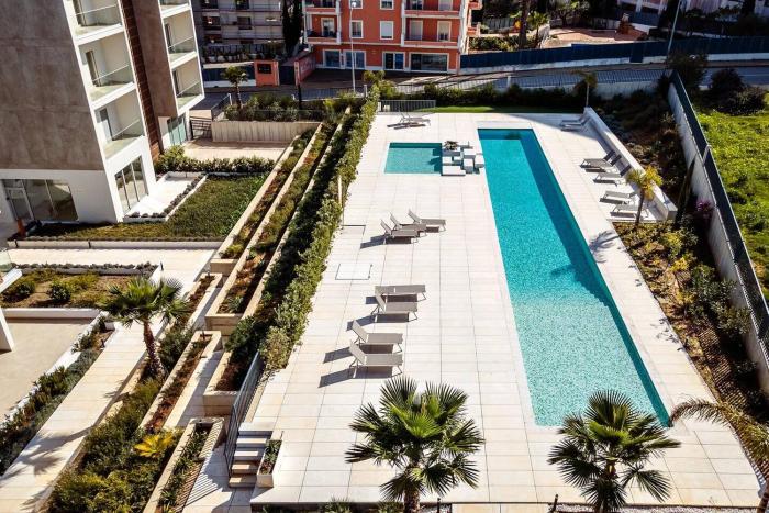 Modern 1-Bed Apartment with Terrace Albufeira