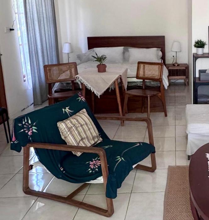 Villa Naiara - Studio House with Spacious Garden in Ubud