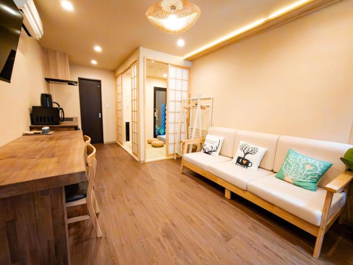 鶴見橋 旅居-Ryokyo