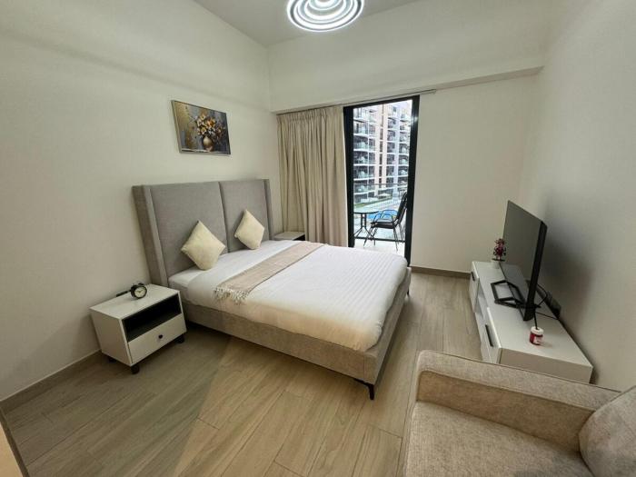 Azizi Riviera 41 - Meydan by Golden Casa