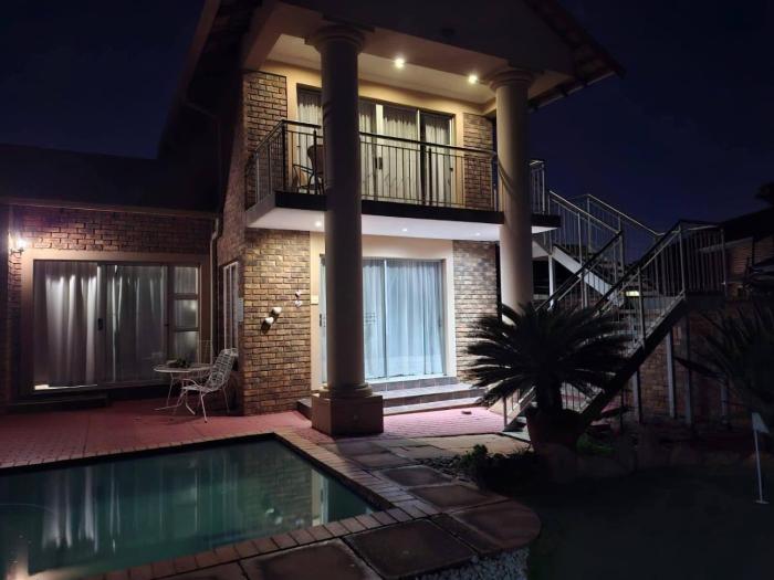 The Clubhouse Guesthouse