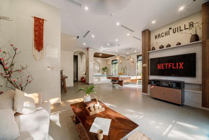 KACHI BlissVilla - Near Beach 9BR