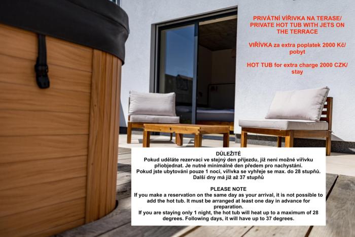 Prázdninová rezidence - Vilabyt s vířivkou, zahradou a výhledem na zámek